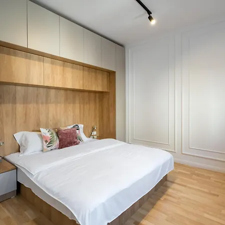 Apartament Sev
