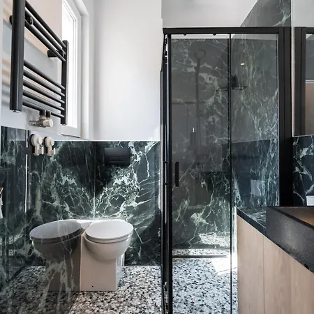 Apartament Sev *